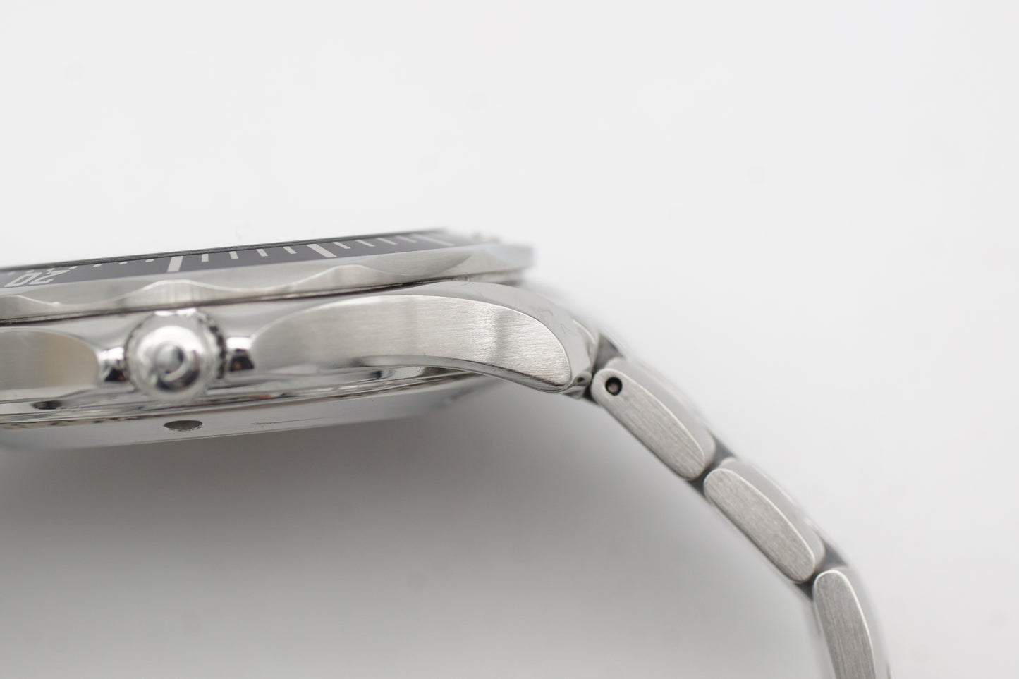 Omega Seamaster Diver 300M 212.30.41.61.01.001 Schwarz Full-Set 2012