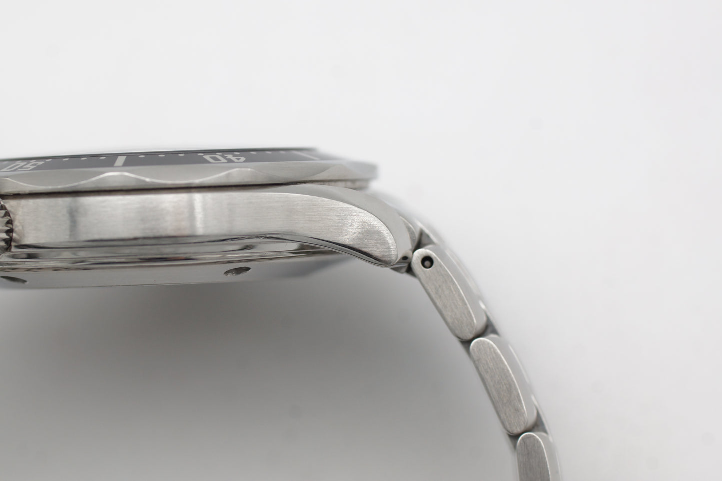 Omega Seamaster Diver 300M 212.30.41.61.01.001 Schwarz Full-Set 2012