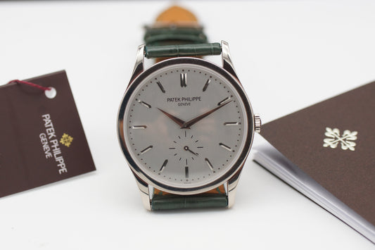Patek Philippe Calatrava 5196G-001 Weißgold Patek Service 10/2025