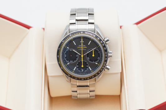 Omega Speedmaster Racing 326.30.40.50.06.001 Grau/Gelb Box/Papiere 2019